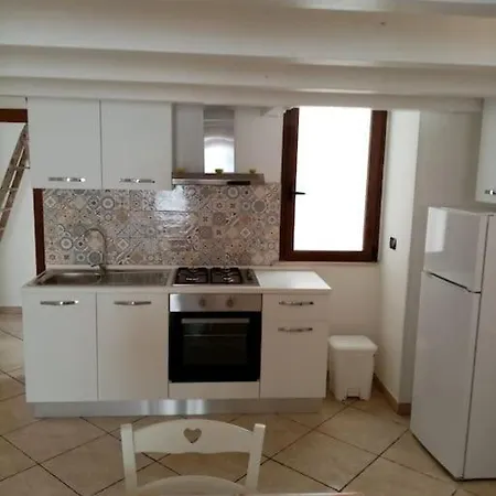 Paola's House * קופרטינו